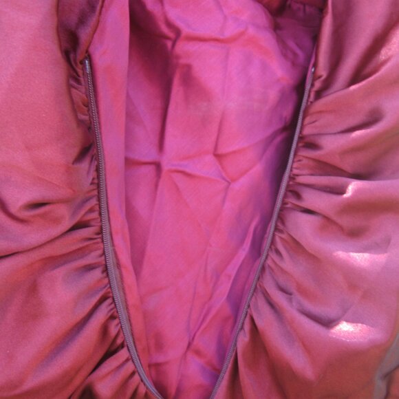 VINTAGE w/ Tag RAMPAGE Burgundy Ruffle Formal Evening Gown 3 *Needs Zipper Pull* - Picture 16 of 16